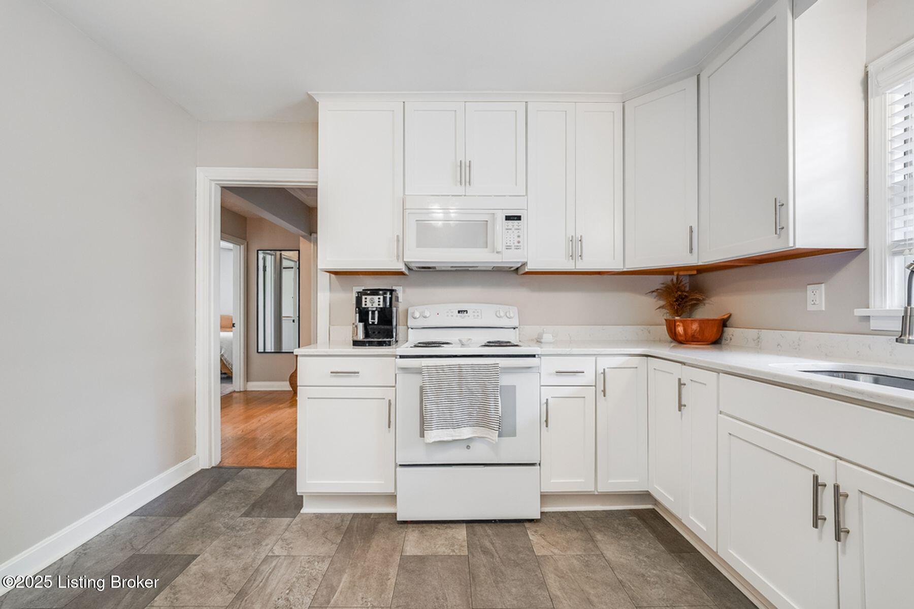 4203 Hewitt Ave, Louisville, Pennsylvania image 15