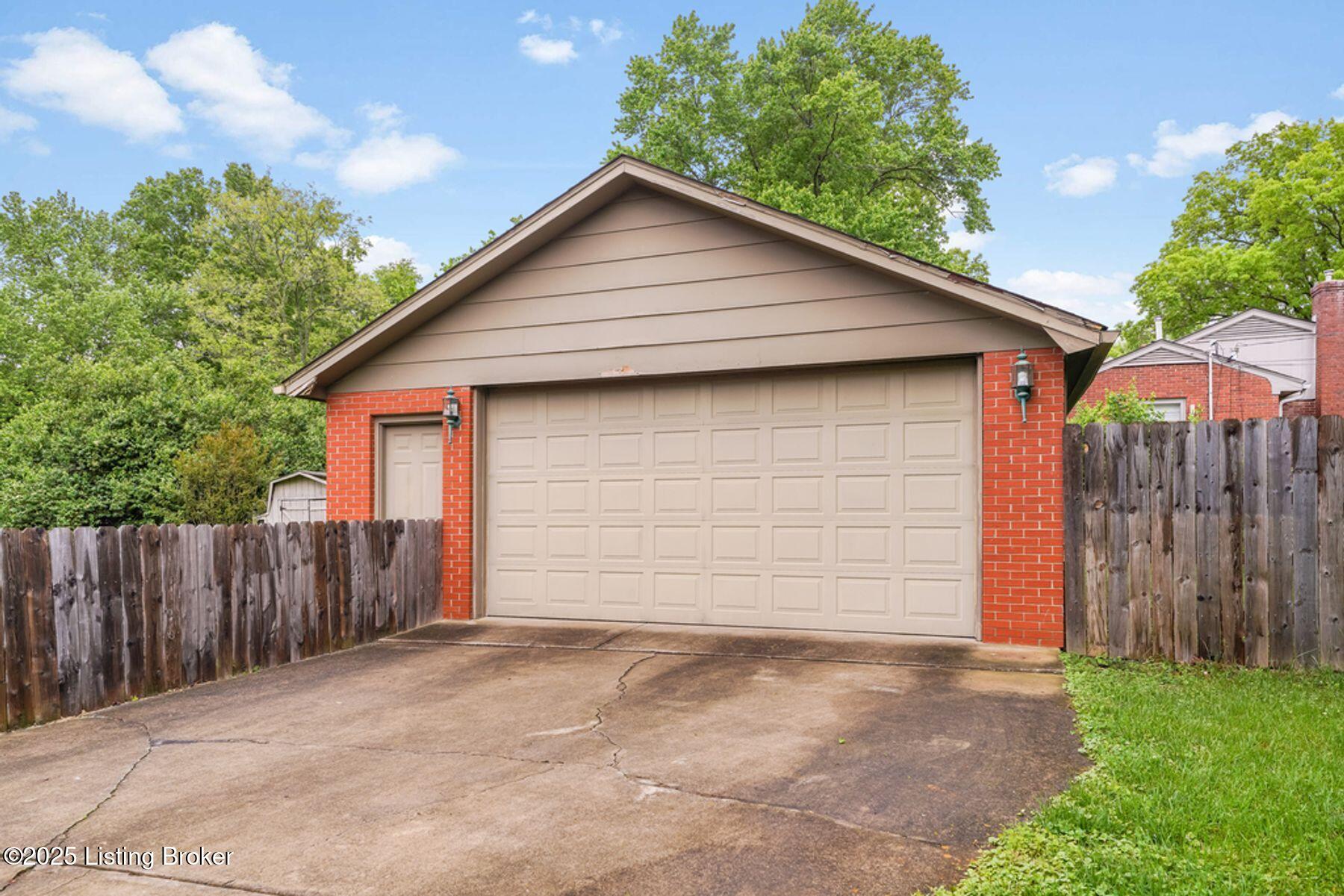 4203 Hewitt Ave, Louisville, Pennsylvania image 25