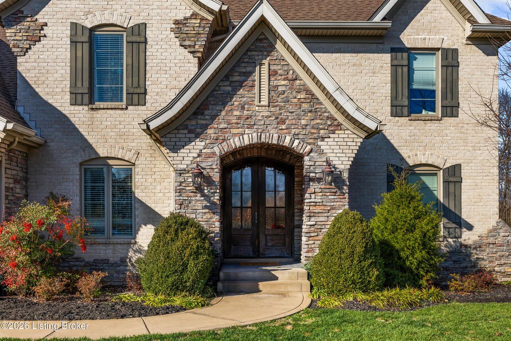 Photo of 6000 Maddox Blvd, Prospect, KY 40059 (MLS # 1707104)