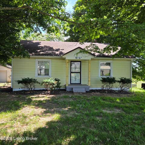 Homes For Sale - 9707 Cedar Creek Rd<br/> Louisville, KY 40228