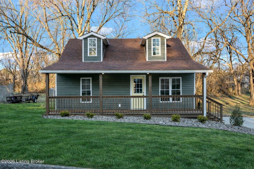 Photo of 105 Brooks St, Elizabethtown, KY 42701 (MLS # 1708019)