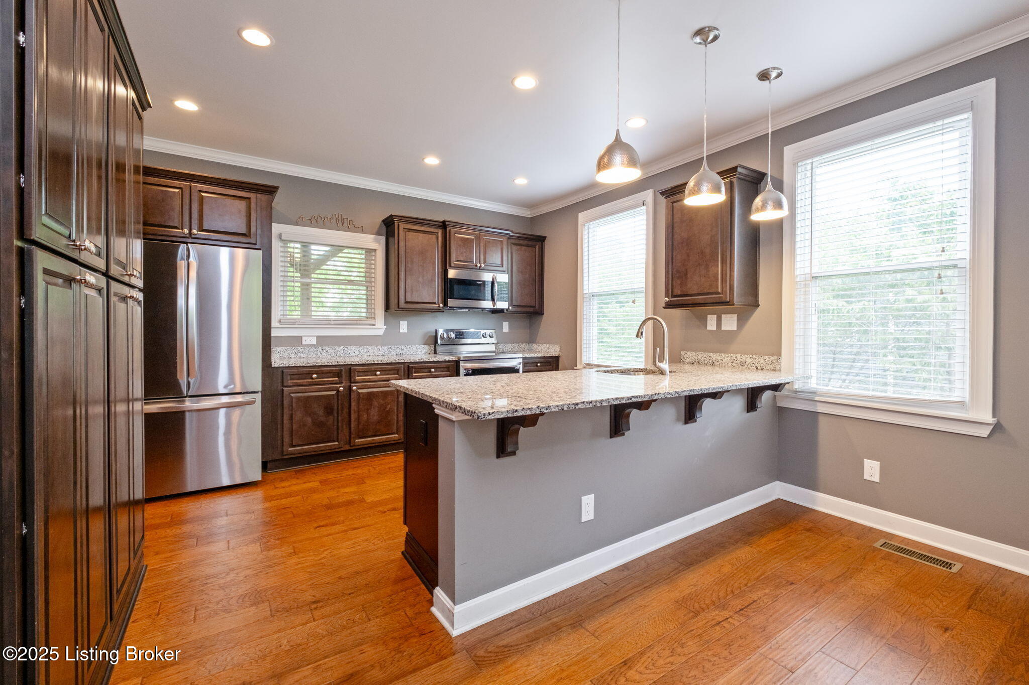 118 N Ewing Ave, Louisville, Kentucky image 19