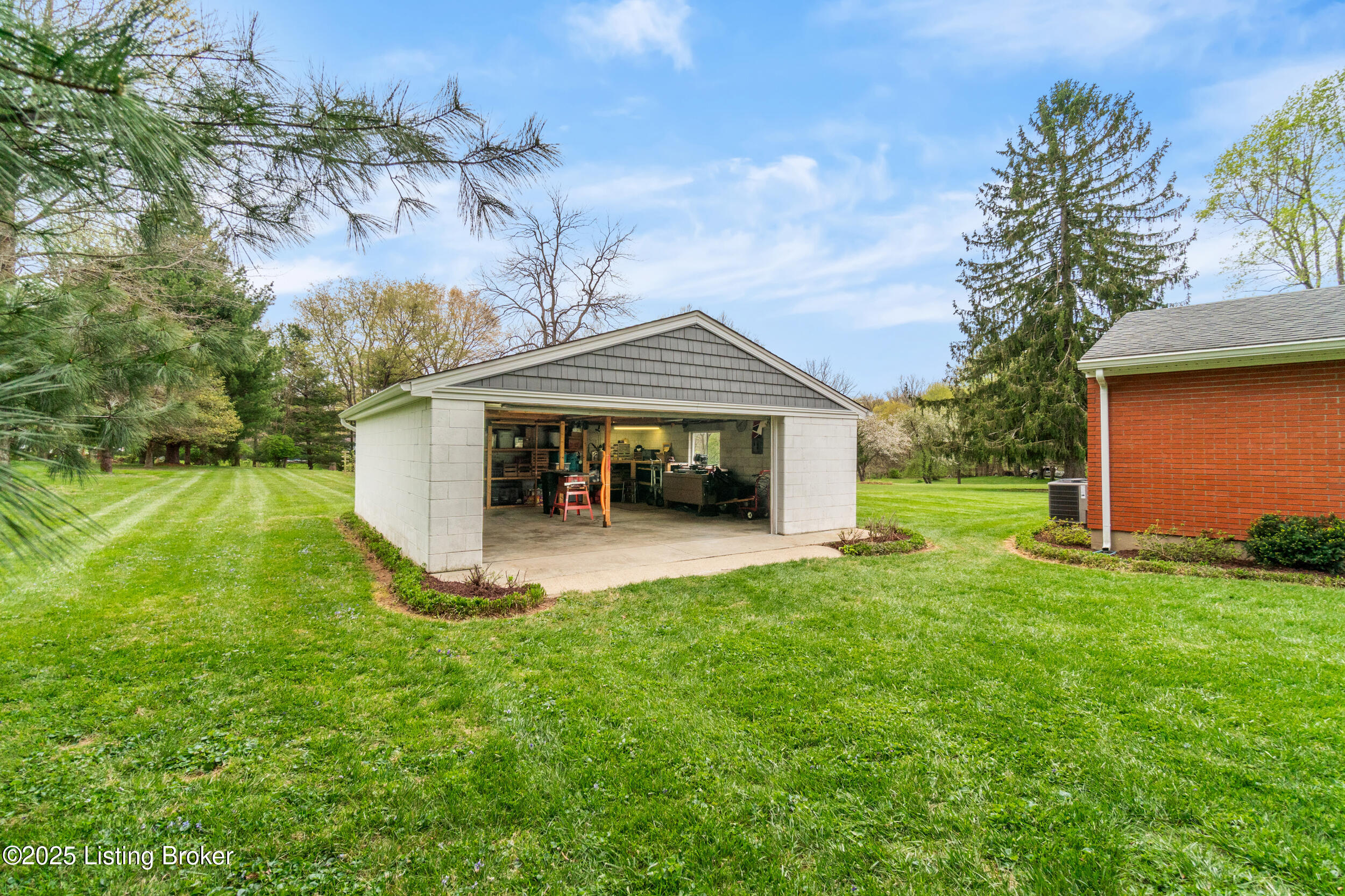 8112 Welsh Rd, Pewee Valley, Pennsylvania image 36