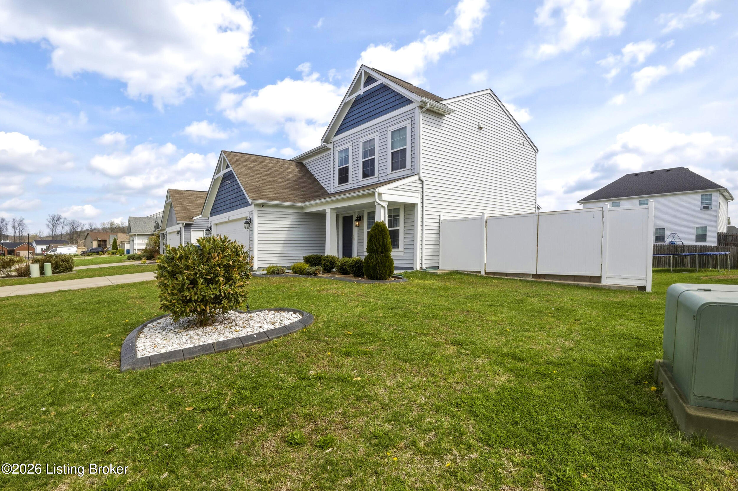 400 Boulders West Dr