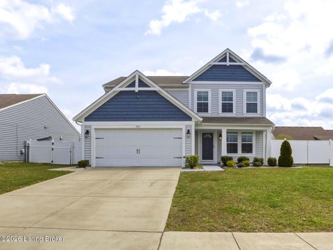 Homes For Sale - 400 Boulders West Dr<br/> Shepherdsville, KY 40165