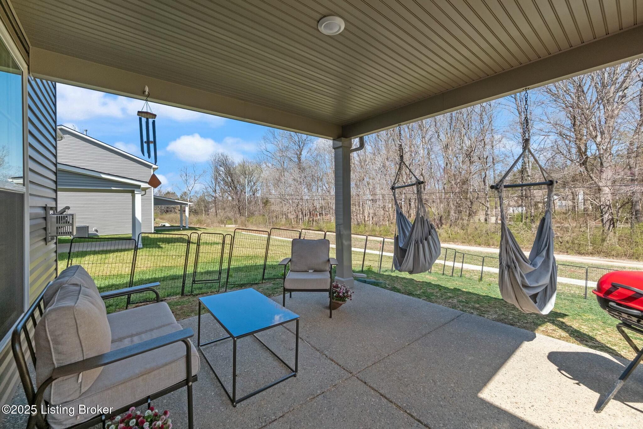 8428 Gateway Run Rd, Louisville, Kentucky image 41