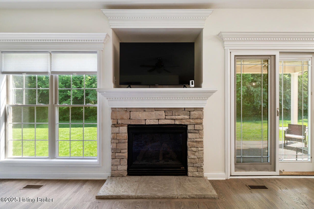 4705 Holly Forest Ct, Louisville, Kentucky image 20