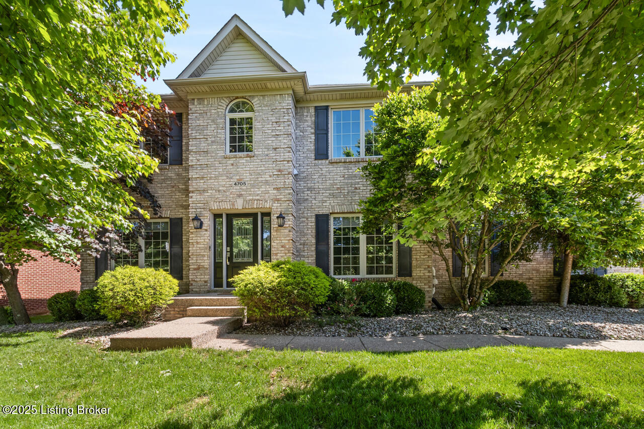 4705 Holly Forest Ct, Louisville, Kentucky image 1