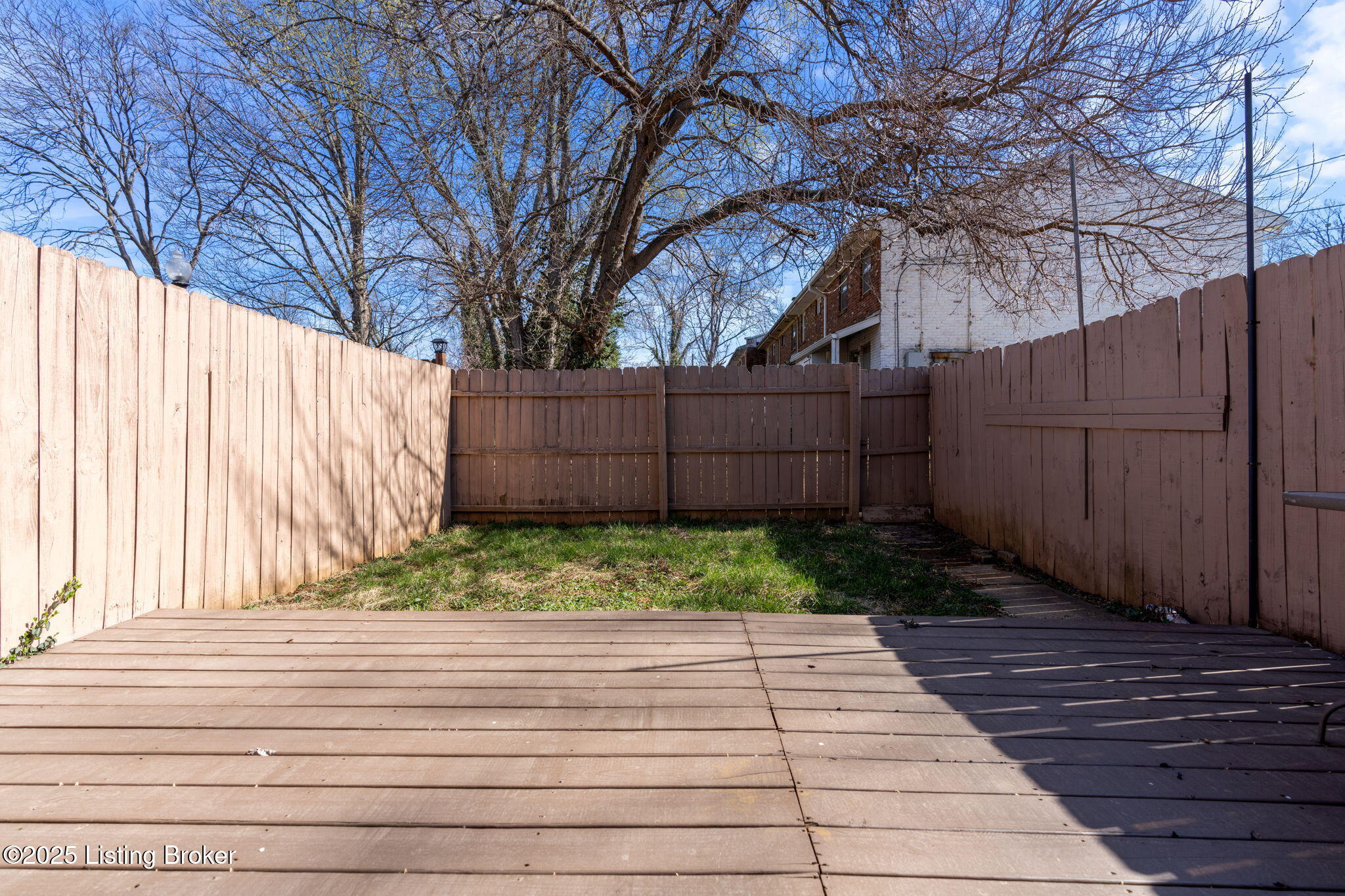 2807 Coleen Ct, Louisville, Kentucky image 5