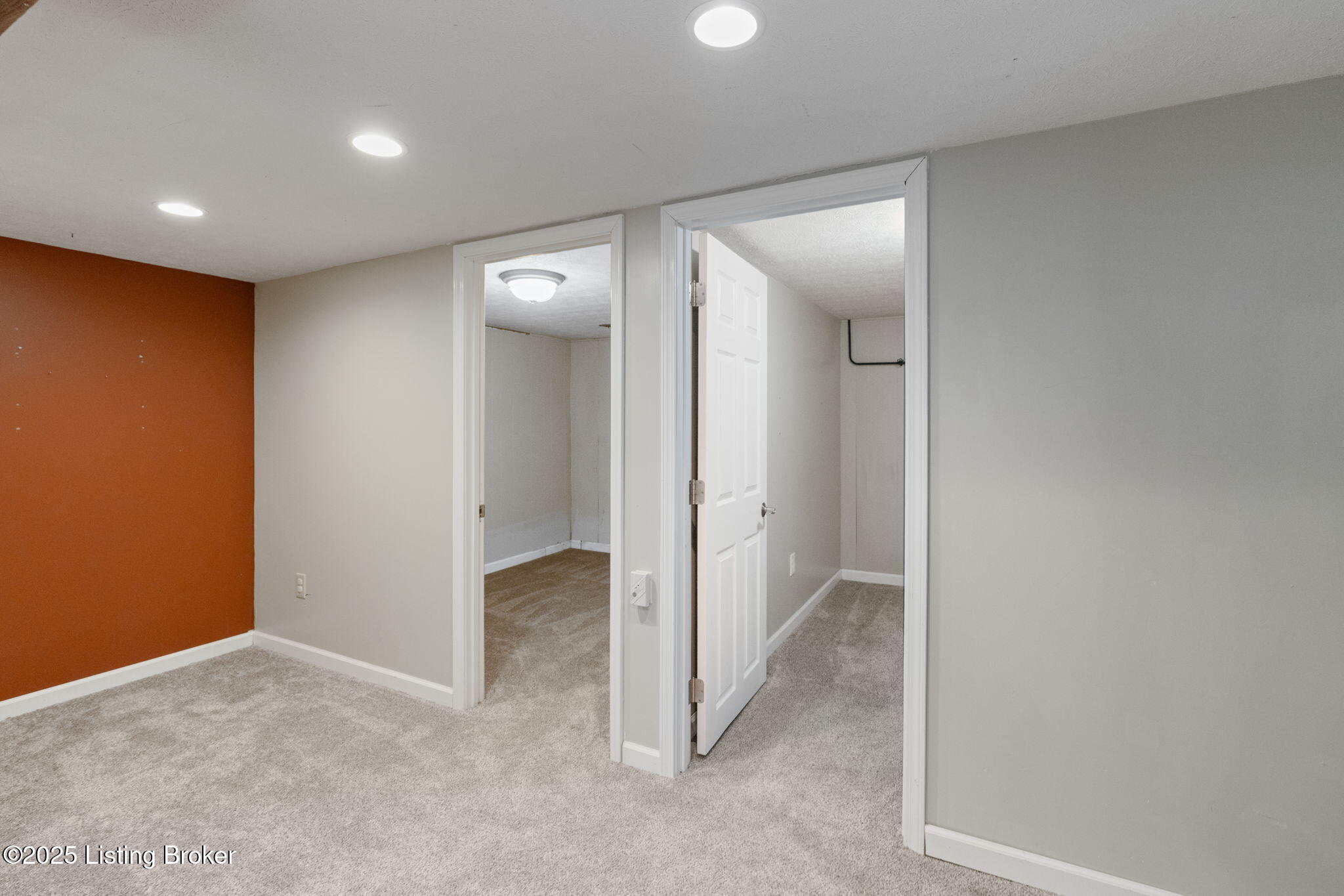 2807 Coleen Ct, Louisville, Kentucky image 32