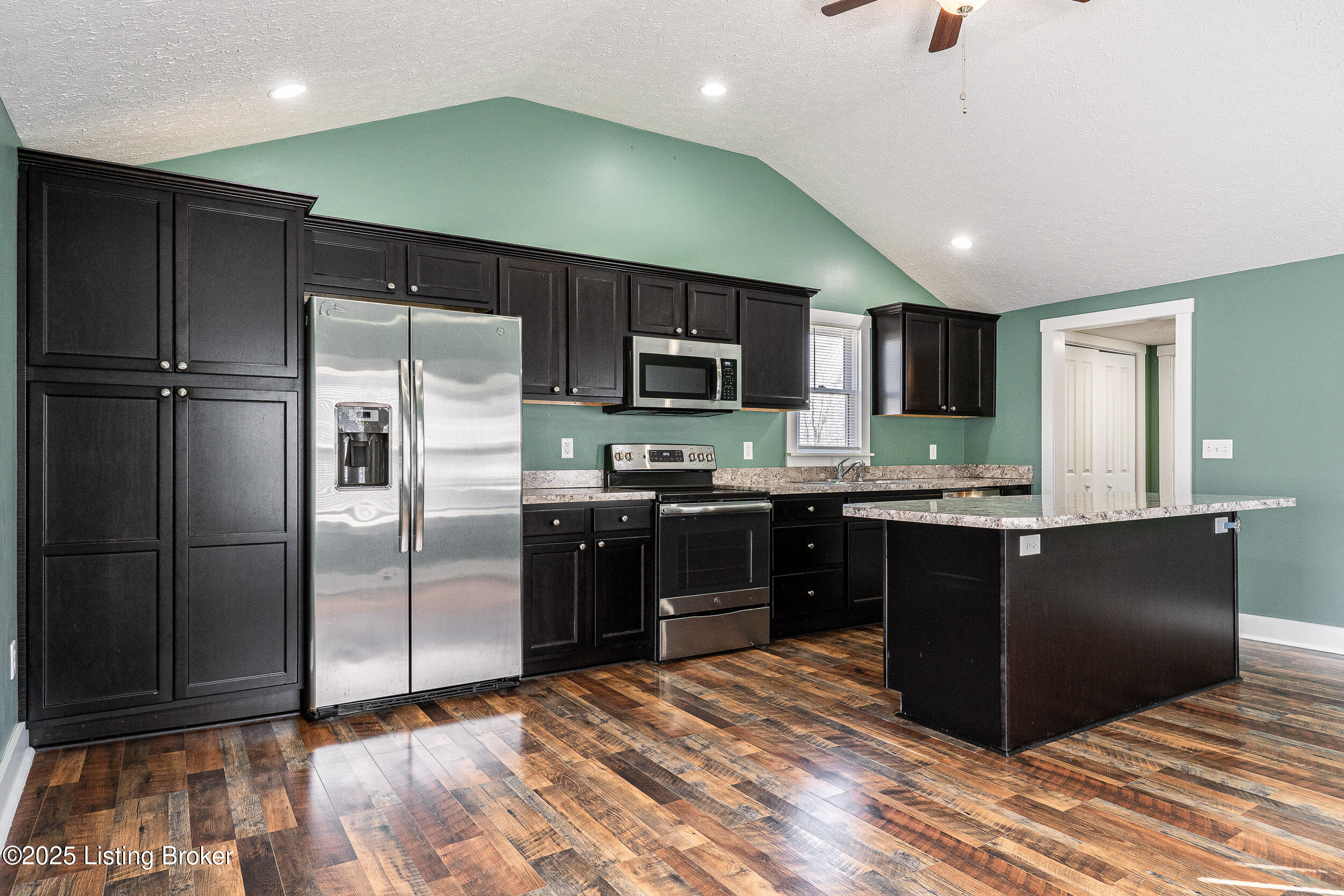 6111 Front St, Westport, Kentucky image 20