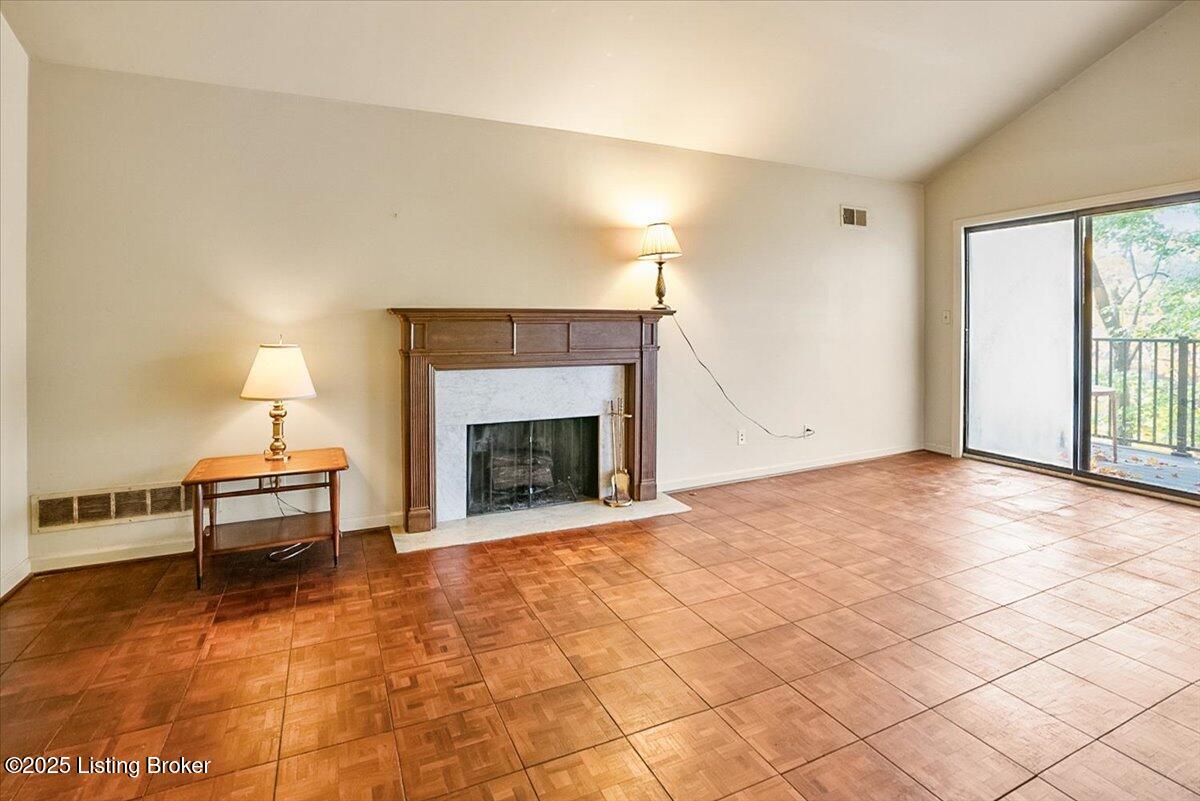 2500 Glenmary Ave #APT 303, Louisville, Kentucky image 7