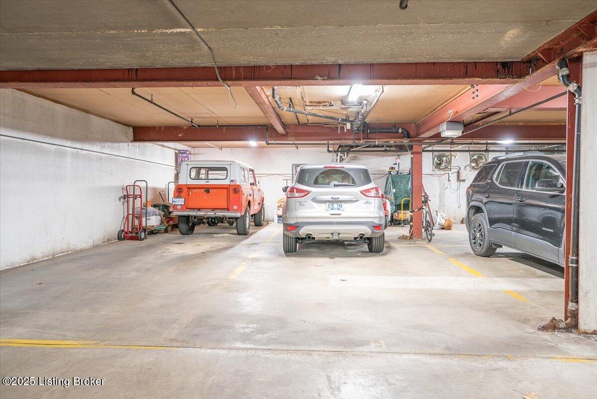 2500 Glenmary Ave #APT 303, Louisville, Kentucky image 33
