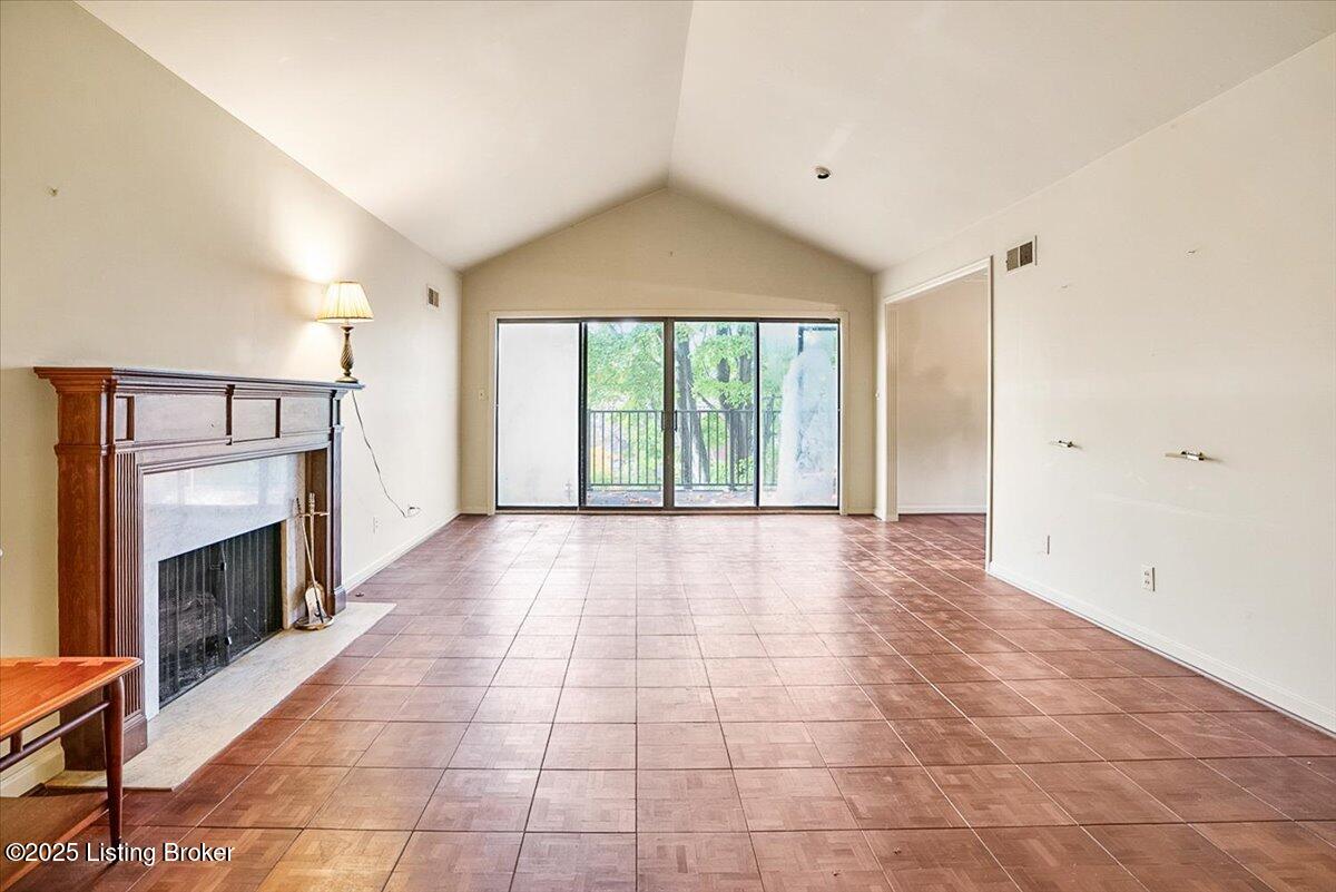 2500 Glenmary Ave #APT 303, Louisville, Kentucky image 6