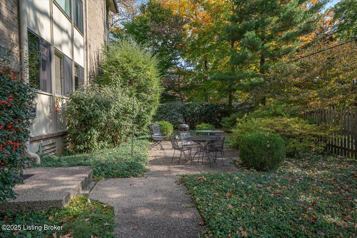 2500 Glenmary Ave #APT 303, Louisville, Kentucky image 35