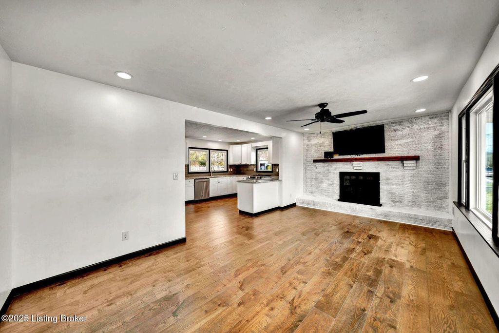 Photo of 2753 Coral Ridge Rd, Brooks, KY 40109 (MLS # 1704558)