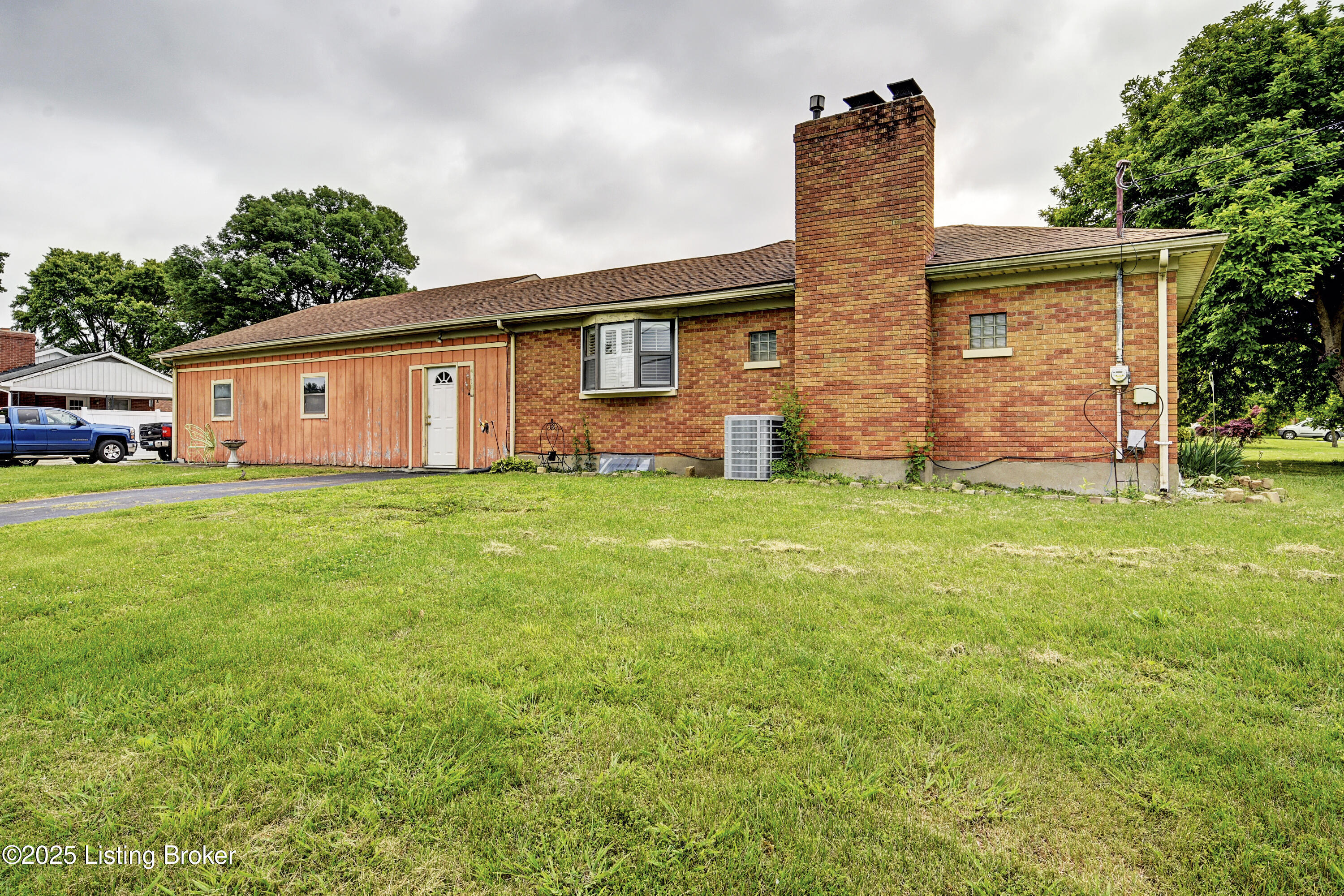 5201 Famous Way, Louisville, Pennsylvania image 34