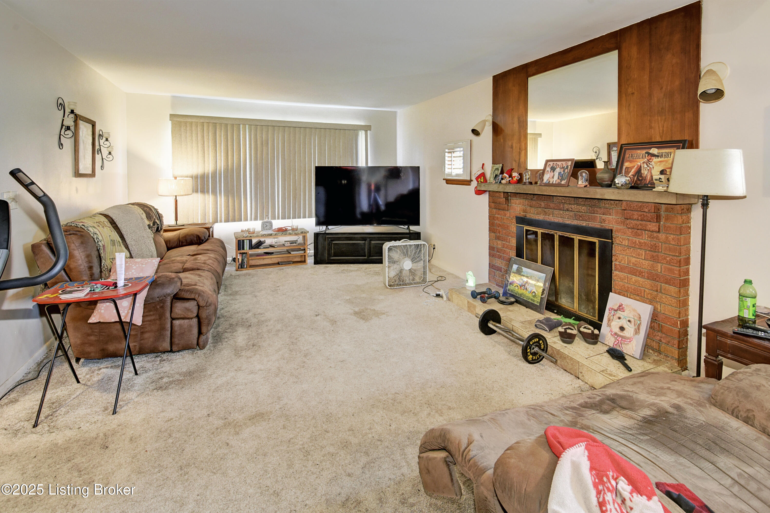 5201 Famous Way, Louisville, Pennsylvania image 3