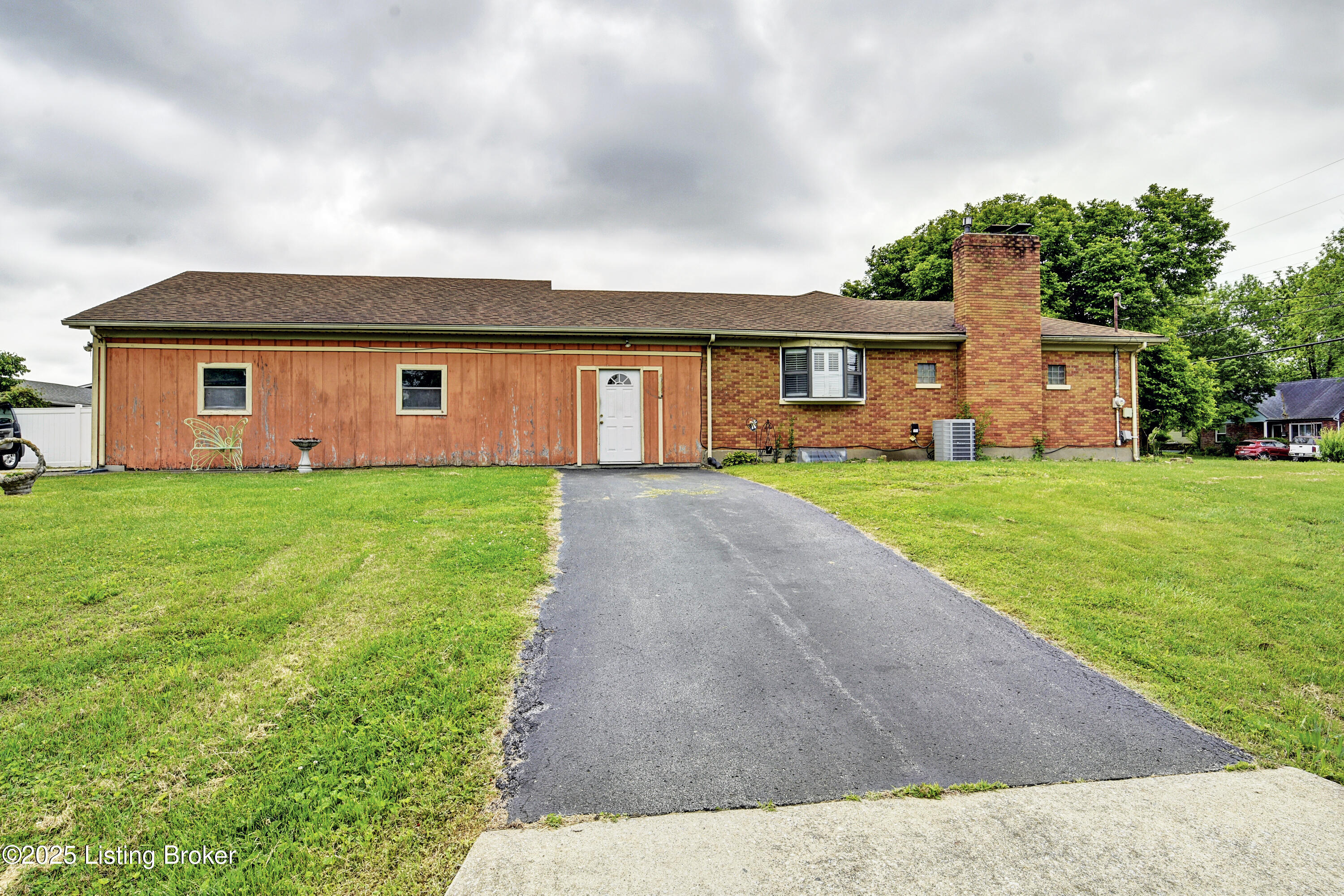 5201 Famous Way, Louisville, Pennsylvania image 35