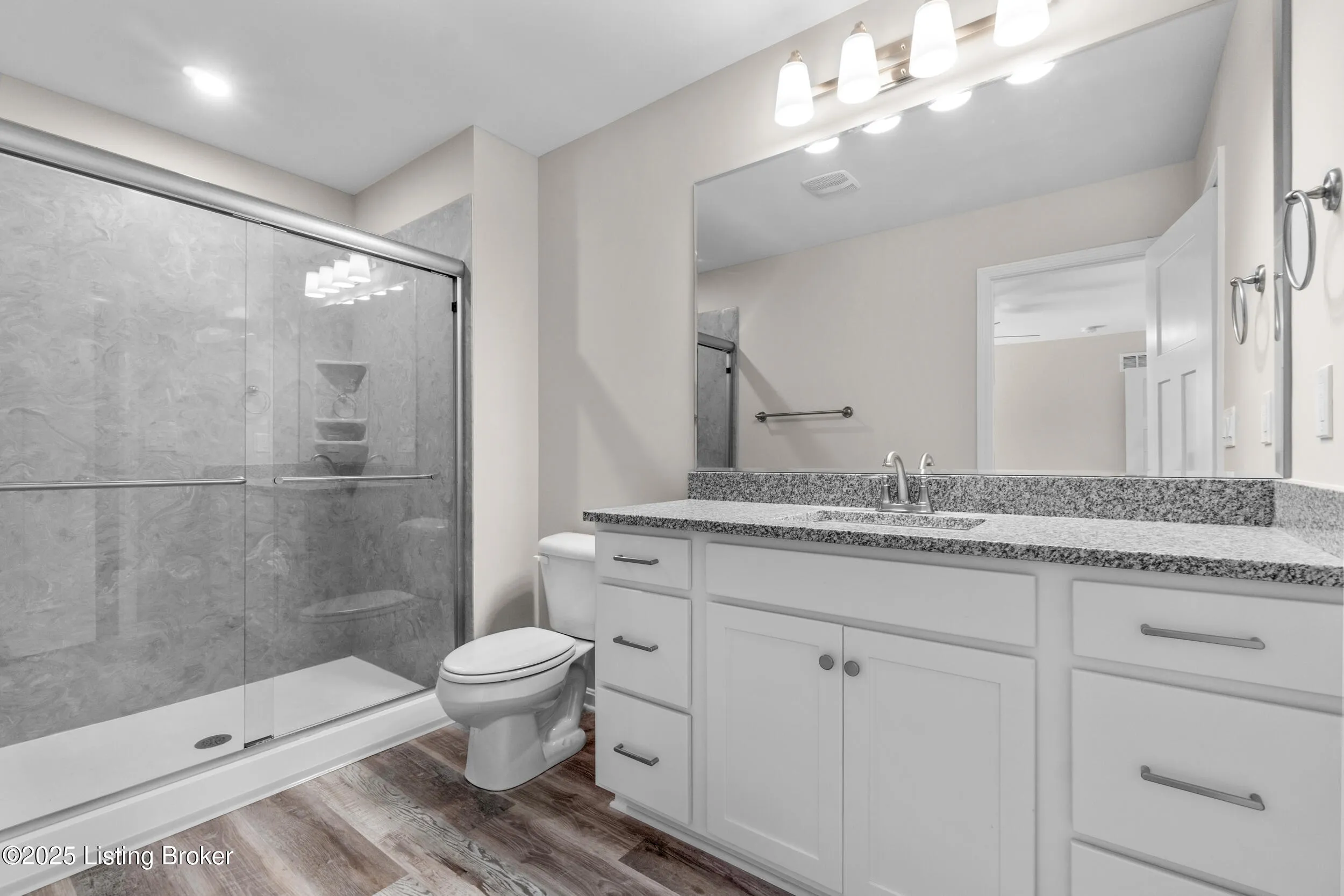 Louisville, Kentucky 40272, United States, 3 Bedrooms Bedrooms, ,3 BathroomsBathrooms,Residential,Active,7857