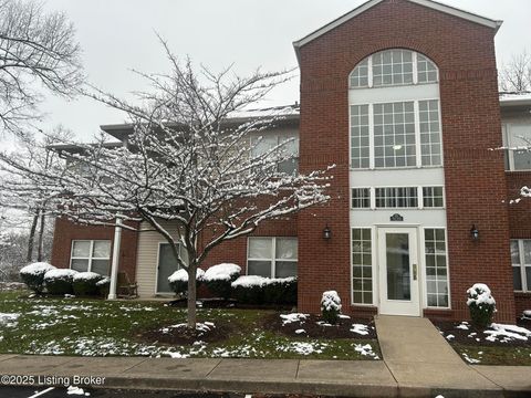 Photo of 9210 Hawthorne Pointe Dr #102, Louisville, KY 40272 (MLS # 1704742)
