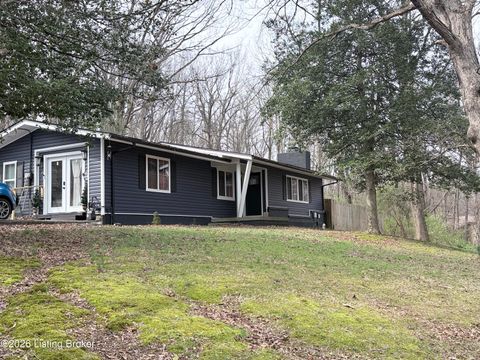 Photo of 7416 Colt Dr, Louisville, KY 40214 (MLS # 1712104)