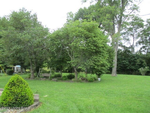 Tiny photo for 480 Nat Rogers Rd, New Haven, KY 40051 (MLS # 1729794)