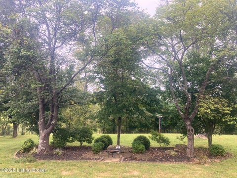 Tiny photo for 480 Nat Rogers Rd, New Haven, KY 40051 (MLS # 1729794)