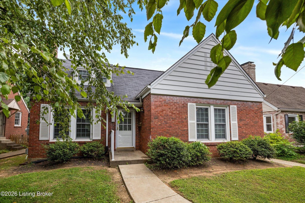 Photo of 2625 Drayton Dr, Louisville, KY 40205 (MLS # 1724137)