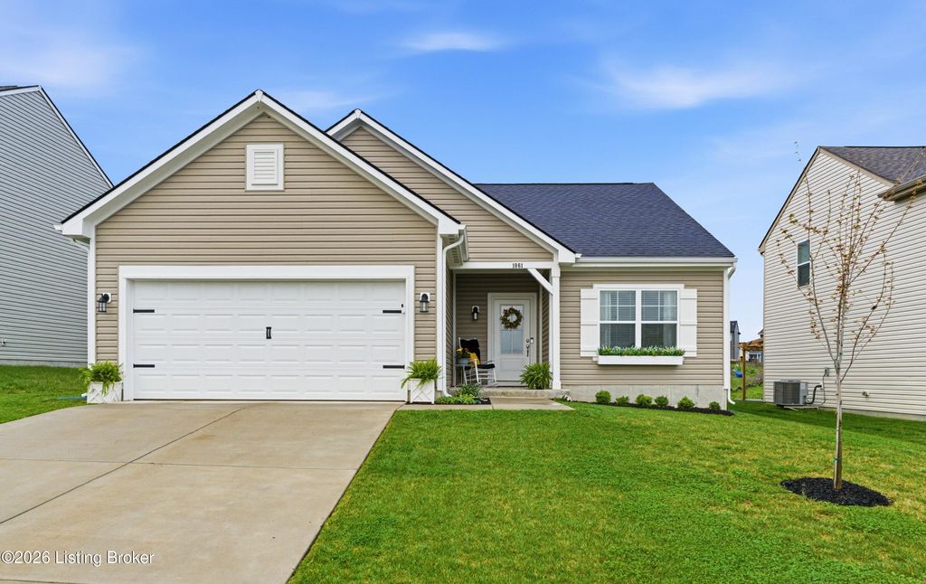 Photo of 1061 Stratton Way, Shelbyville, KY 40065 (MLS # 1713499)