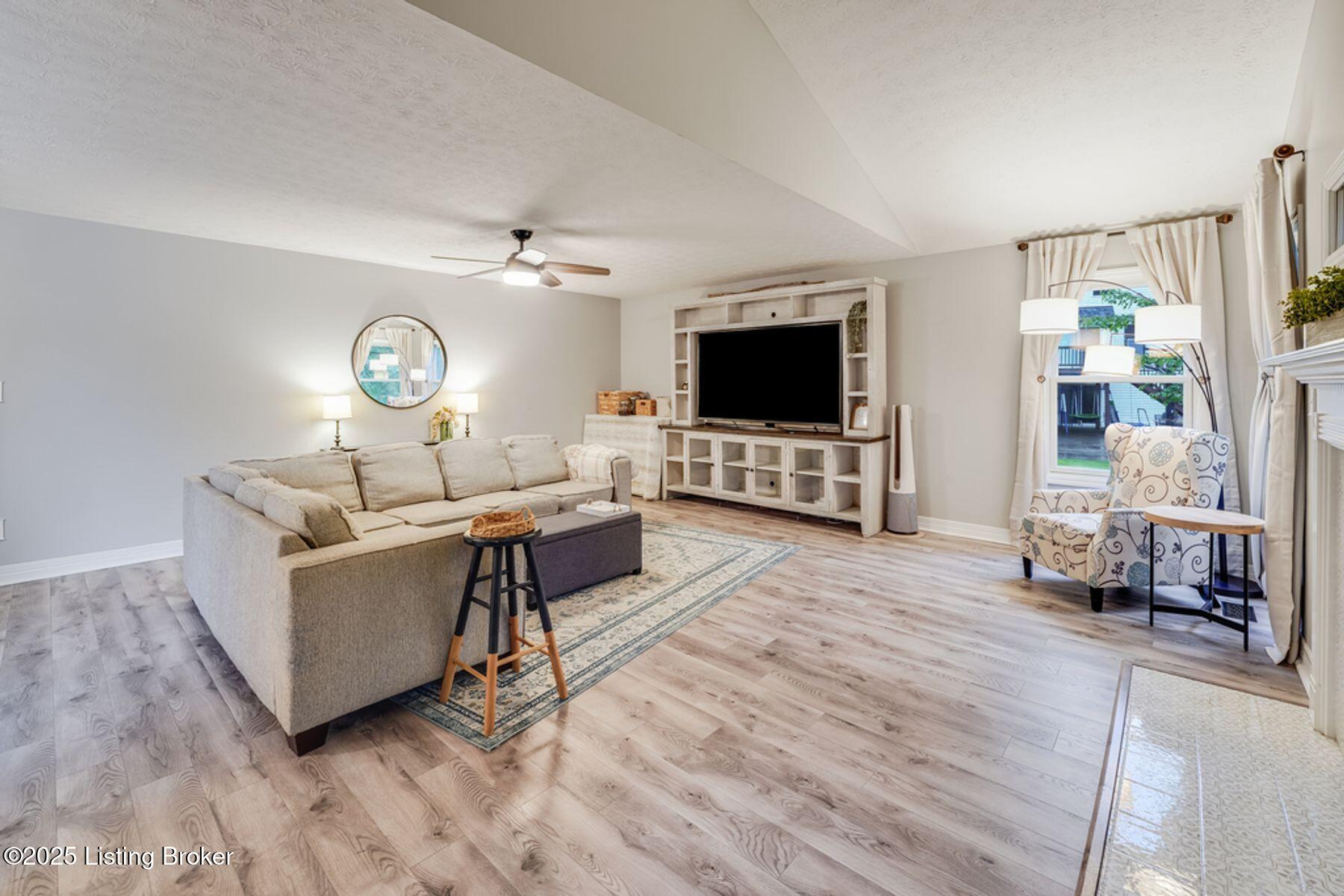 14229 Academy Ridge Blvd, Louisville, Kentucky image 5