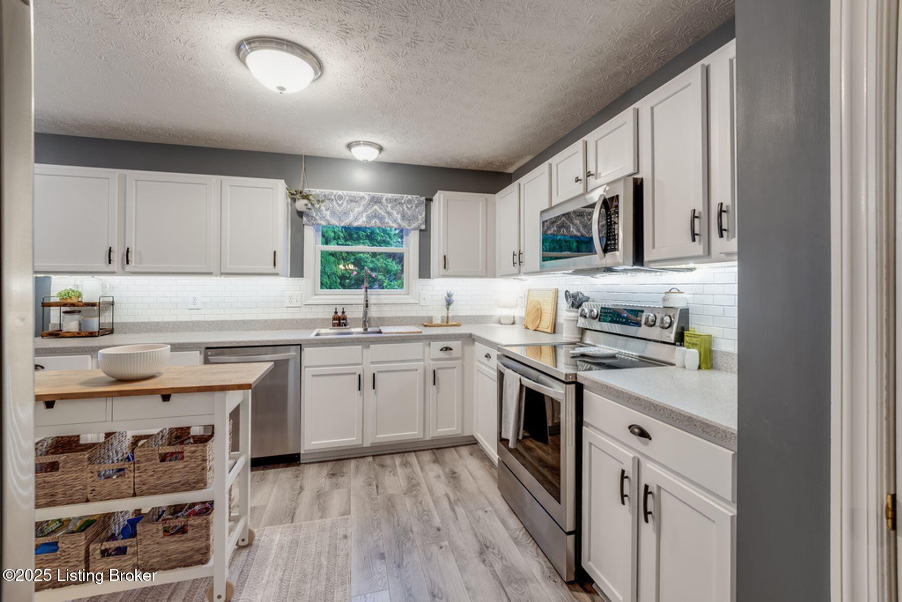 14229 Academy Ridge Blvd, Louisville, Kentucky image 13