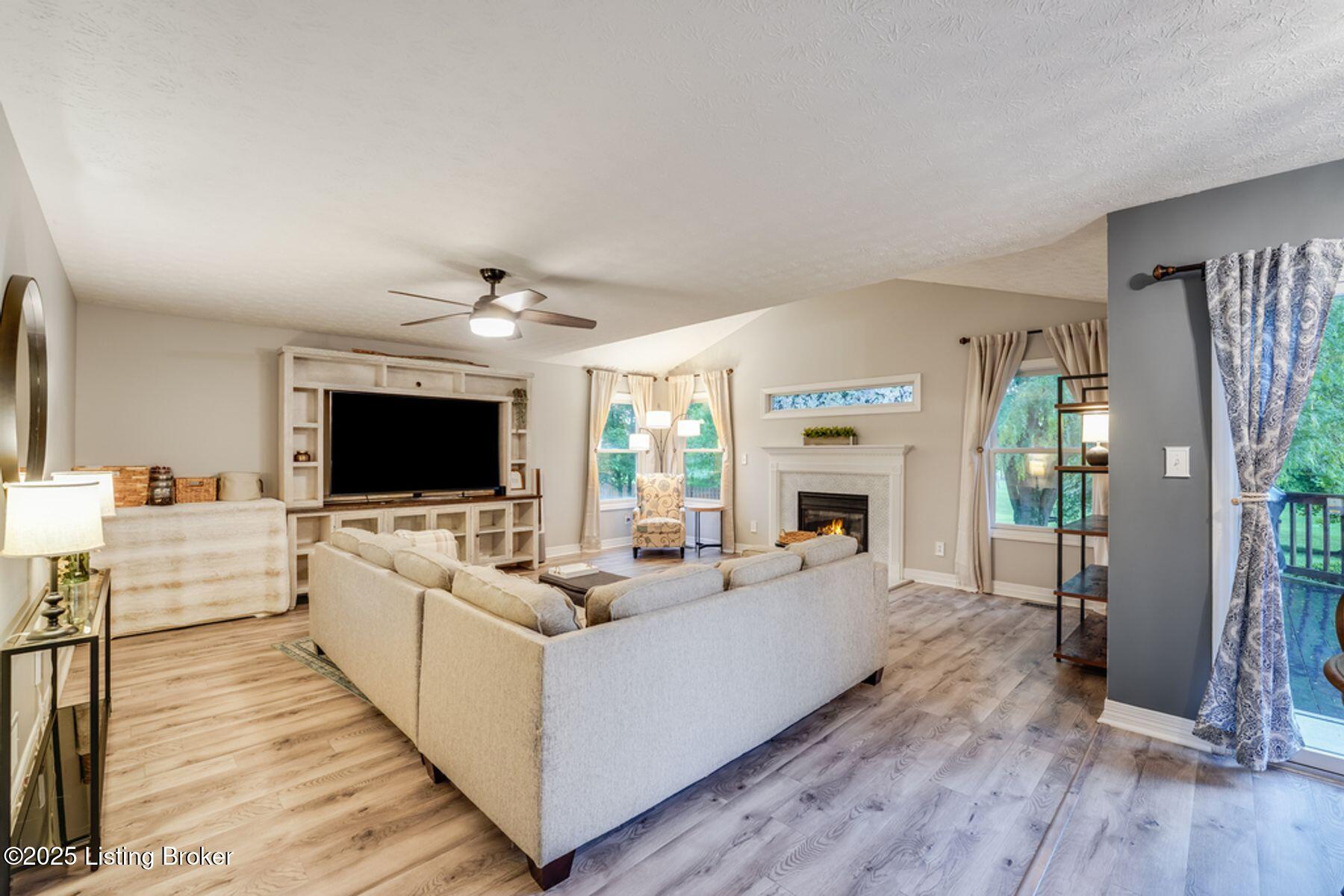 14229 Academy Ridge Blvd, Louisville, Kentucky image 4