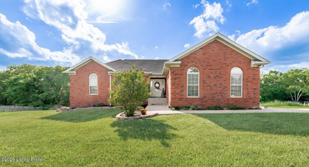 Photo of 58 Isaac Way, Taylorsville, KY 40071 (MLS # 1715935)