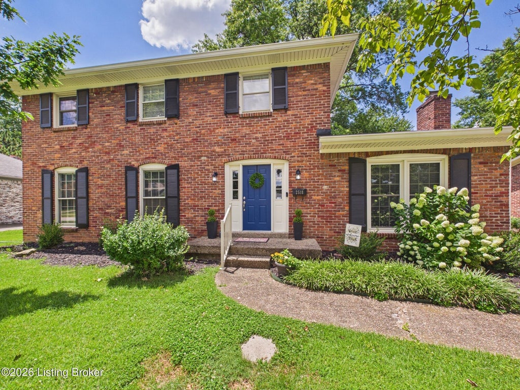 Photo of 2518 Foxy Poise Rd, Louisville, KY 40220 (MLS # 1723589)