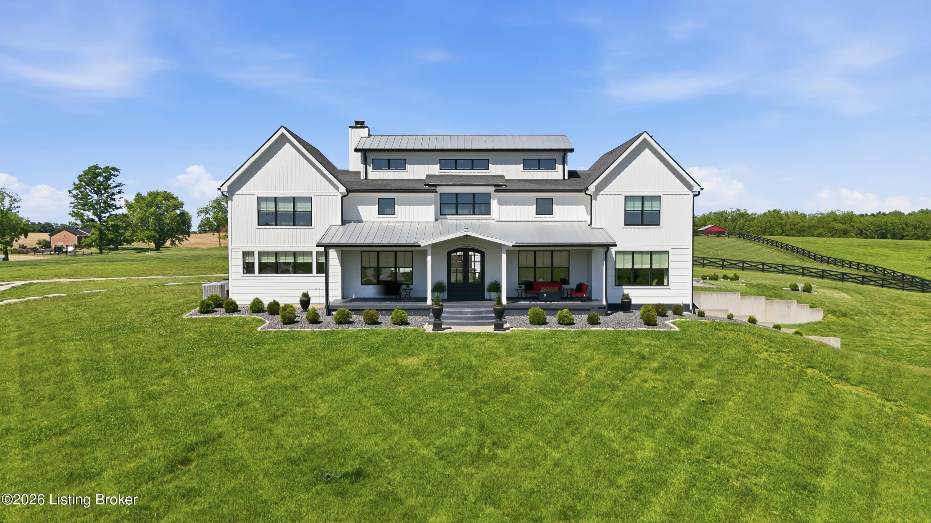 Shelbyville, Kentucky, 40065, United States, 5 Bedrooms Bedrooms, ,5 BathroomsBathrooms,Residential,Contingent,2052089
