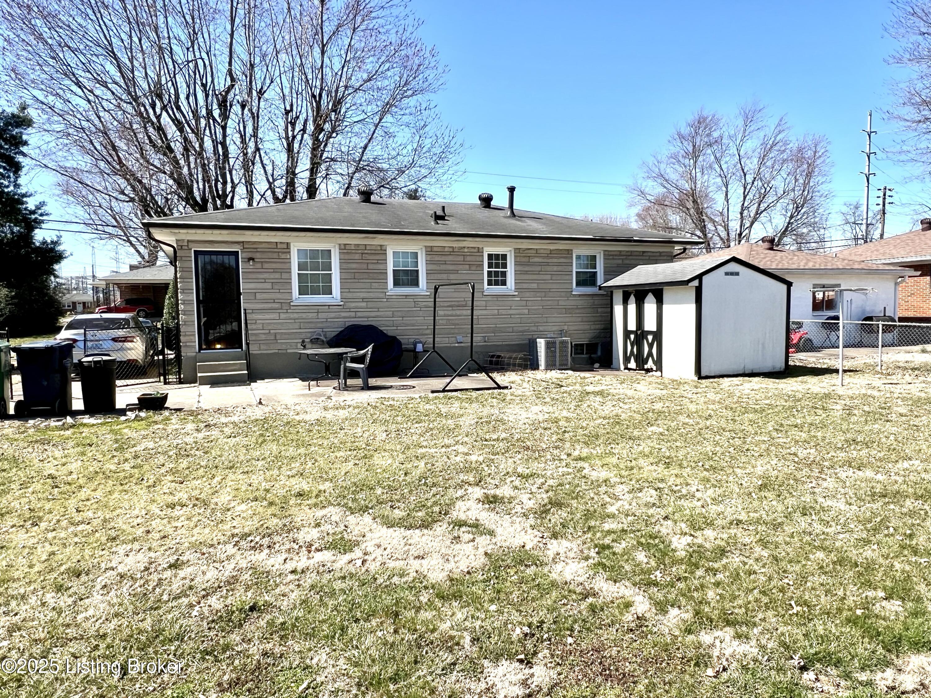 2533 Legene Dr, Louisville, Pennsylvania image 19