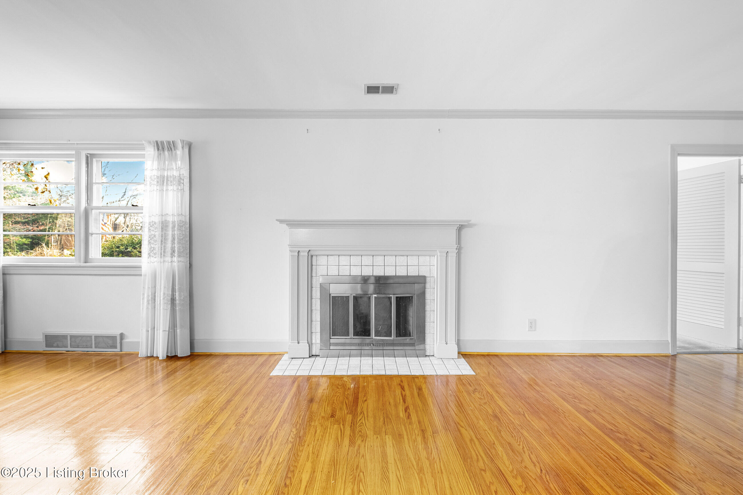 3731 Essex Rd, Louisville, Kentucky image 6