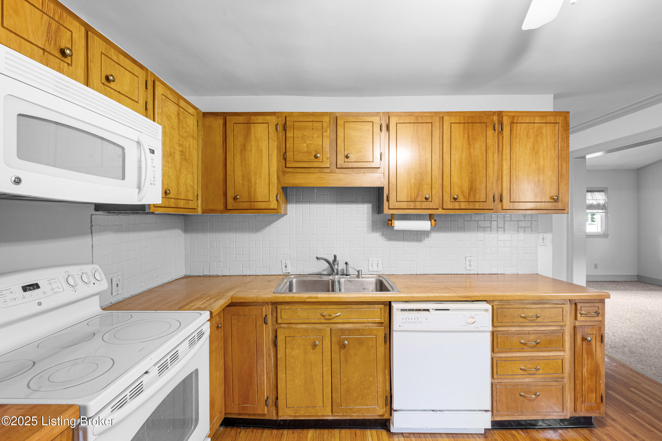 3731 Essex Rd, Louisville, Kentucky image 11