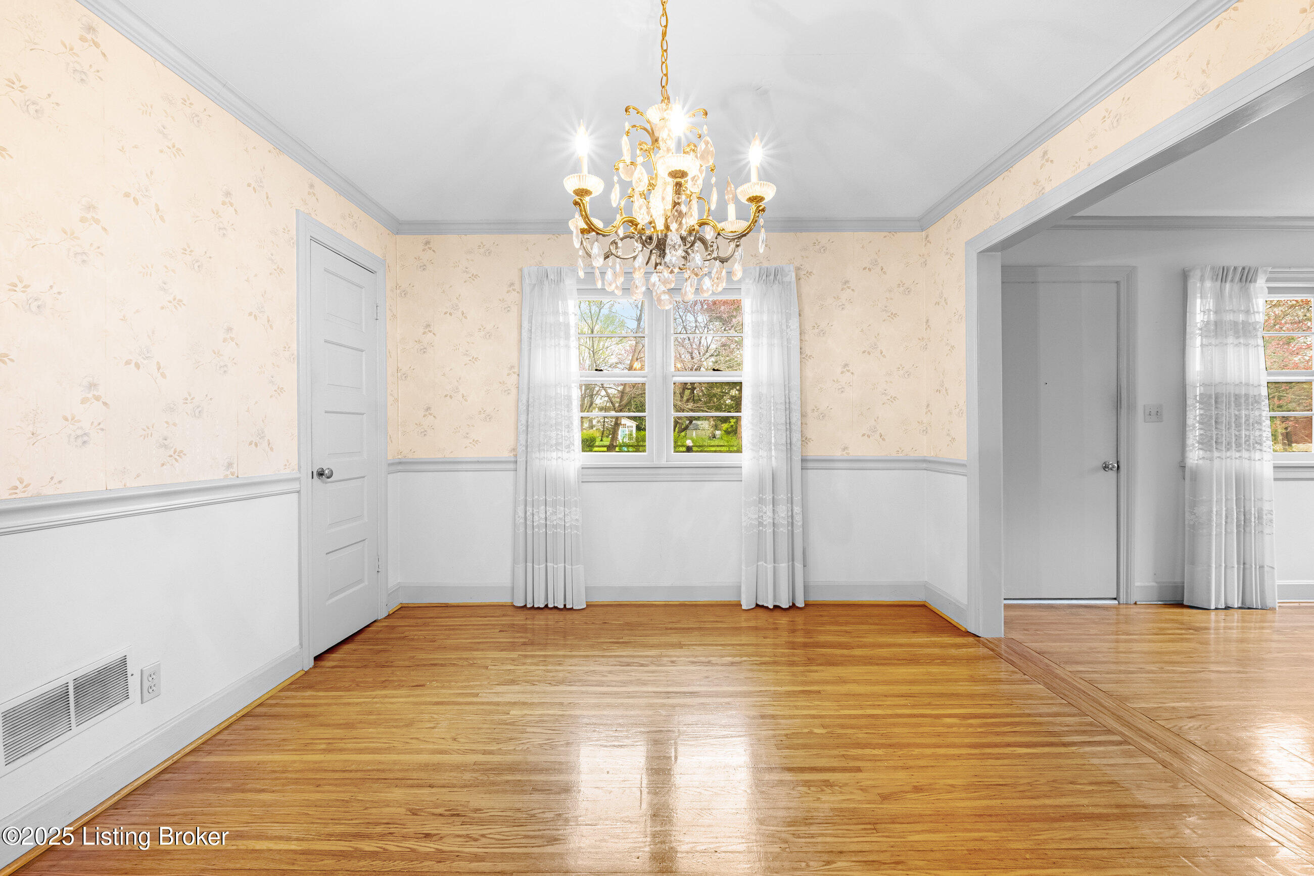 3731 Essex Rd, Louisville, Kentucky image 8