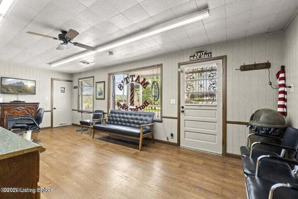 Photo of 7700 Saint Andrews Church Rd, Louisville, KY 40214 (MLS # 1711451)