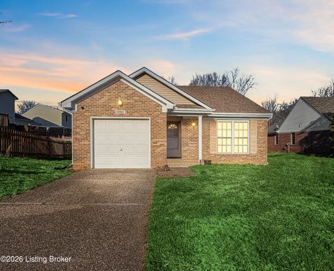 Photo of 12007 Fallen Oak Ct, Louisville, KY 40245 (MLS # 1712038)