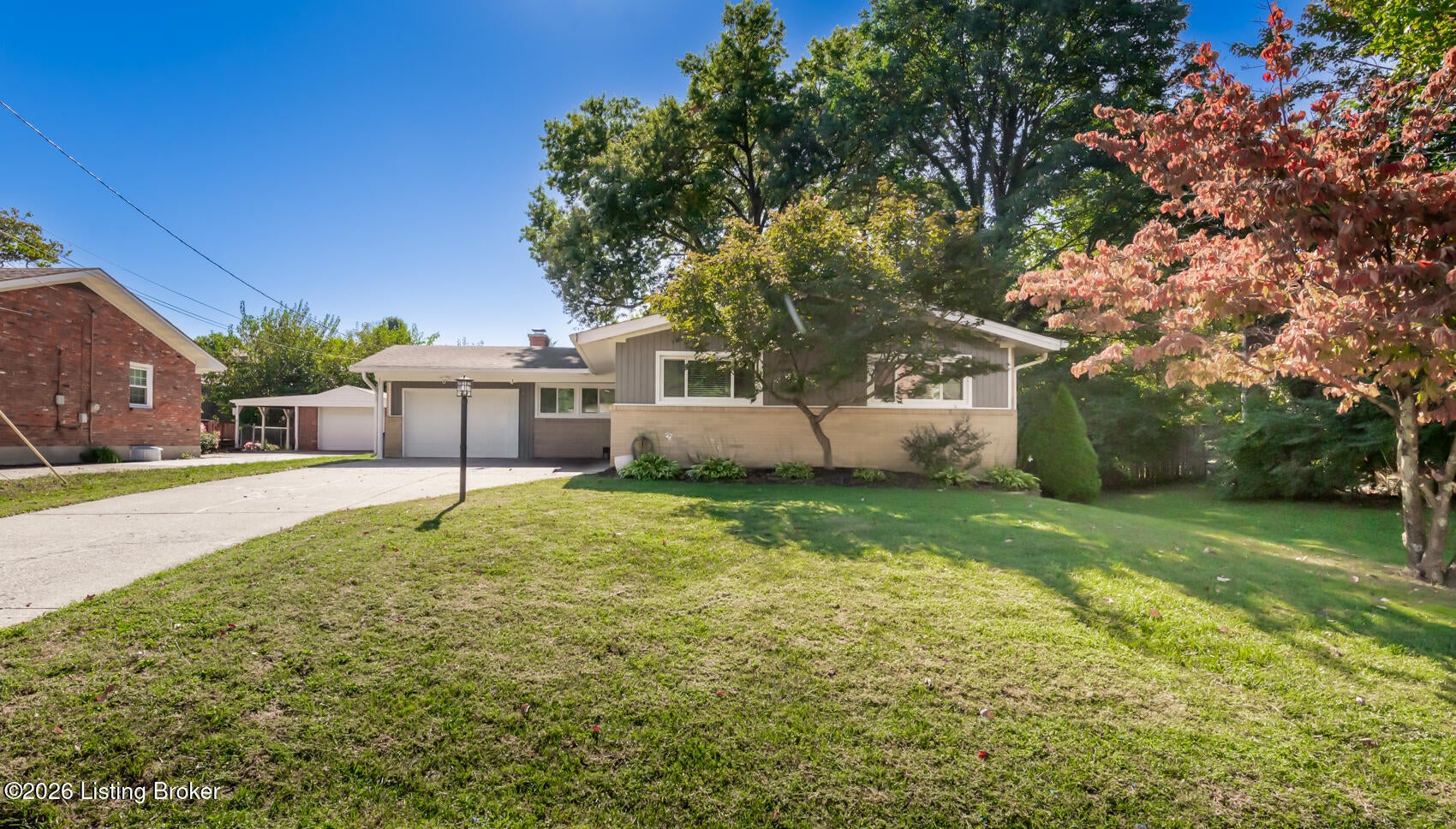 9204 Axminster Dr
