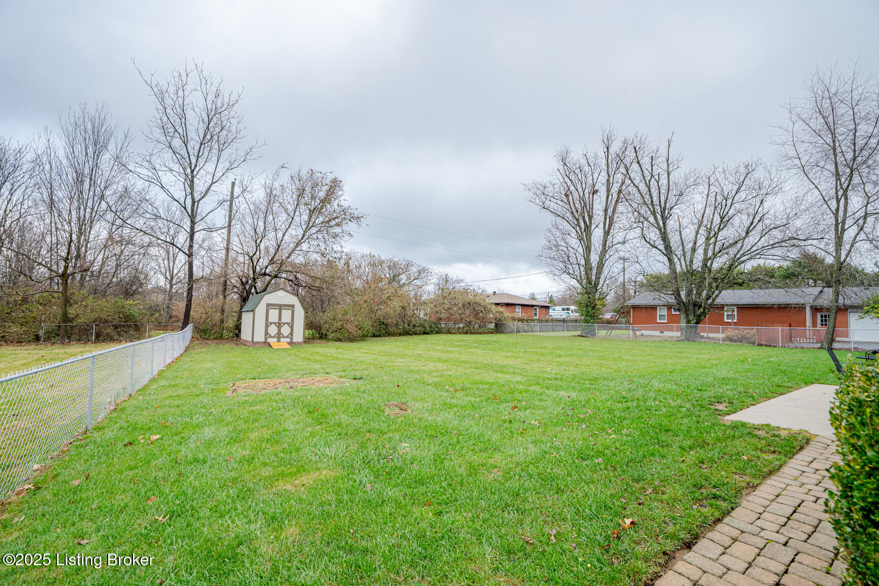 5903 Camden Acres Dr, Crestwood, Pennsylvania image 40