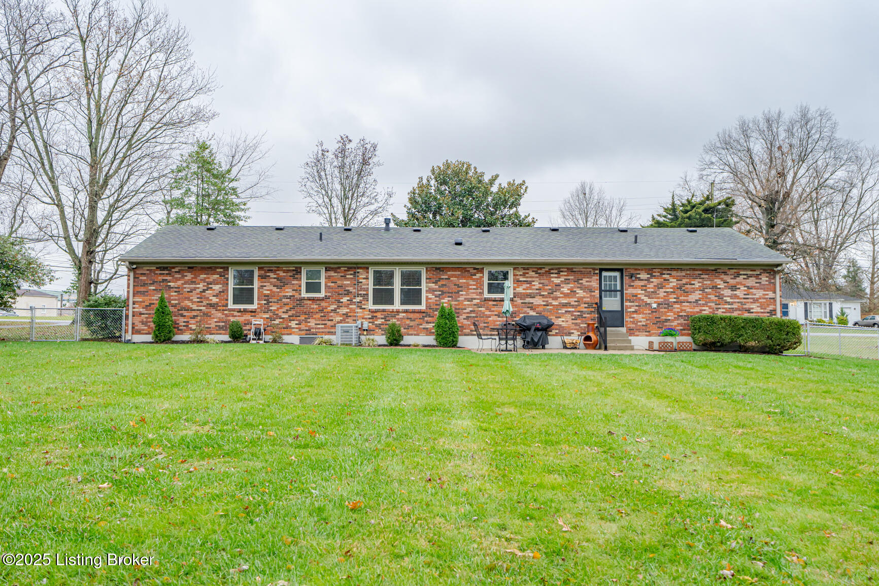 5903 Camden Acres Dr, Crestwood, Pennsylvania image 37