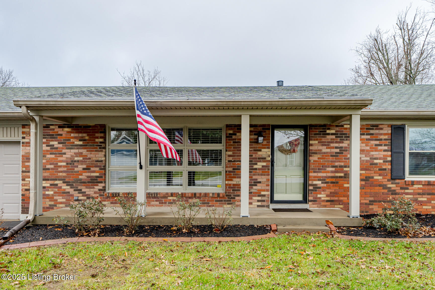 5903 Camden Acres Dr, Crestwood, Pennsylvania image 4