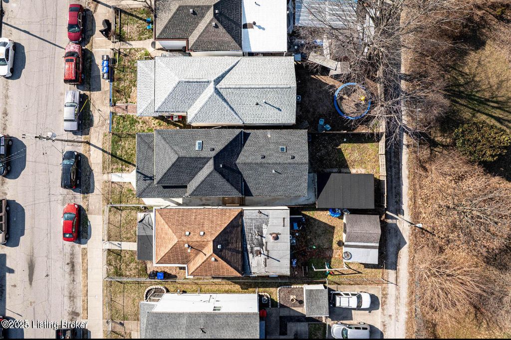 Photo of 2919 Montgomery St, Louisville, KY 40212 (MLS # 1713823)