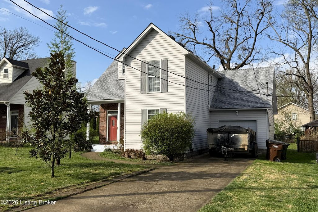 Photo of 1300 Etawah Ave, Louisville, KY 40222 (MLS # 1713374)