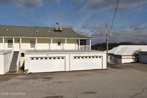 Photo of 113 Lookout Dr, Brandenburg, KY 40108 (MLS # 1704453)