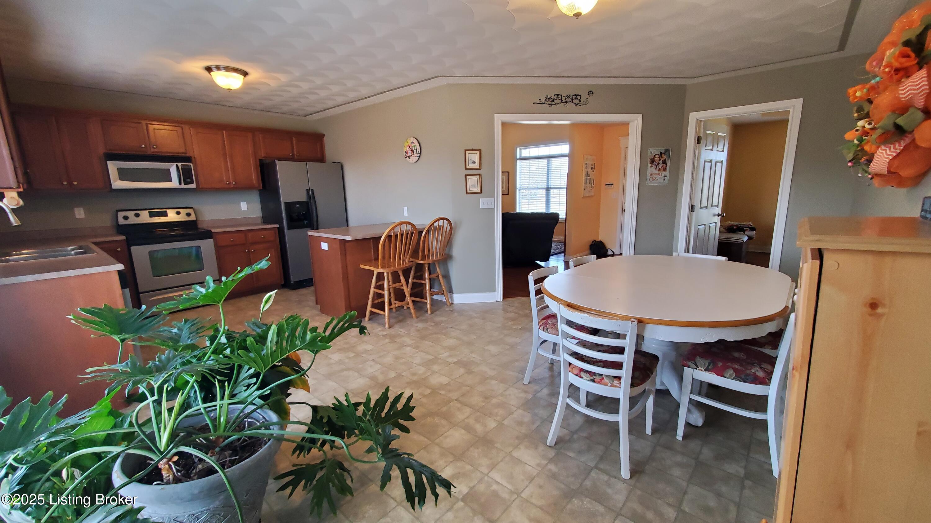 106 Lexington Ct, Coxs Creek, Kentucky image 8